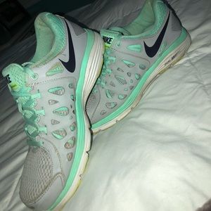 NIKE dual fusion run 2